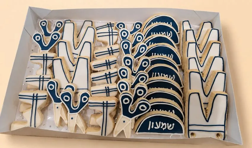 Boxed navy Upsherin cookie set