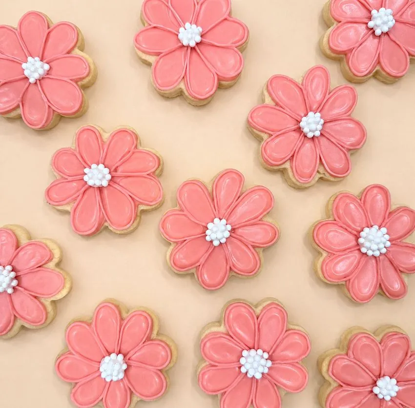 Pink daisy cookies